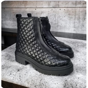 Bota tejido acolchado...