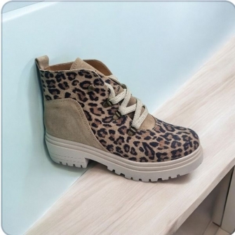 Botas de Piel de Serraje...