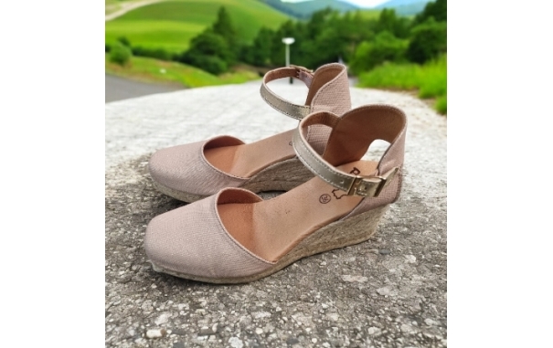 Beatria: Alpargatas mujer Beig Oro,... Beatria: Alpargatas mujer Beig Oro,...
