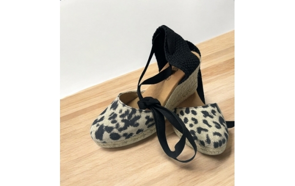 Alpargatas Animal Print Negro para... Alpargatas Animal Print Negro para...