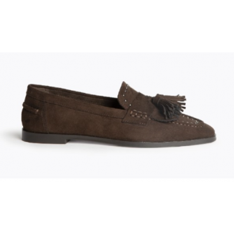 Mocasín Negro con Tachuelas...